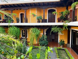 Historic hotel stay in Guatemala  at Unruly Travel Group Trips - Berlin in Berlin