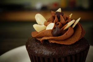 Chocolate and almond cupcakes at Vegan Workshop in Tijuana