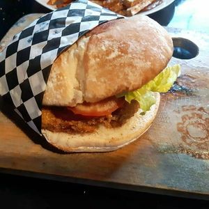 La mejor hamburguesa 🍔🔥 at Vegan Workshop in Tijuana