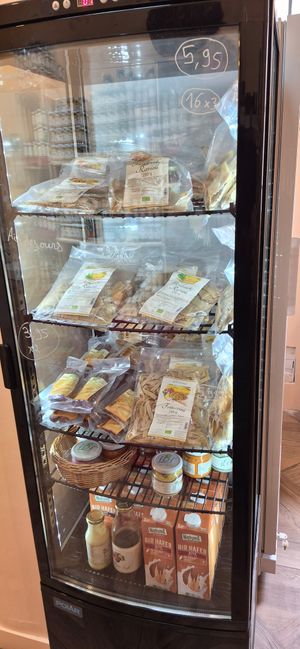  at Les Produits De La Vie in Vincennes