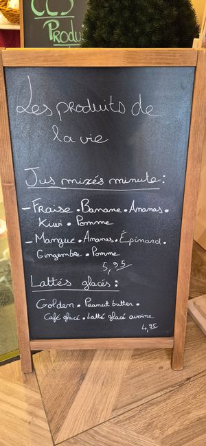  at Les Produits De La Vie in Vincennes