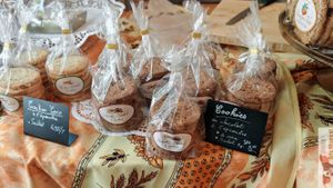 Cookies at Les Produits De La Vie in Vincennes