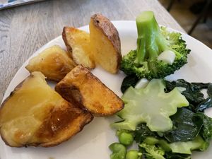 Sides  at Vaults and Garden in Oxford