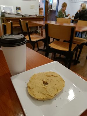 Coffee and a plain bagel at Ragged Edge Coffee House in Gettysburg