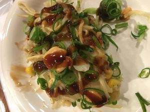 Vegan okonomiyaki at Nagataya in Hiroshima