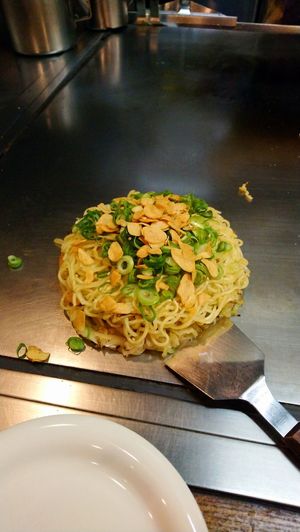 The Vegan one ¥1350(having rice cake.garlic chips) at Nagataya in Hiroshima