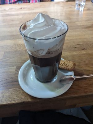 Hot chocolate with cream at Black Veg in Bonn