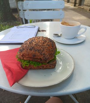  at Black Veg in Bonn