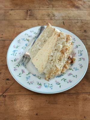 Bienenstich at Black Veg in Bonn