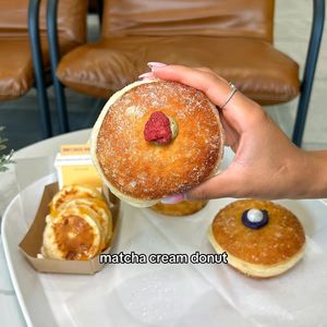  at TOUS les JOURS in Gaithersburg