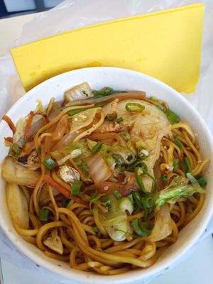 Vegan yakI soba - vegetables at DonMono  in Vienna