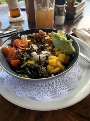 Poke bowl  at El Avion in Manuel Antonio