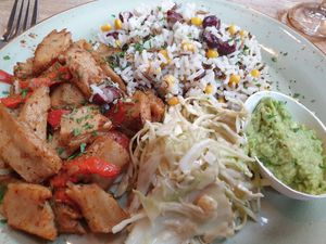 Tex mex with vegan chicken at Mykene in Leuven