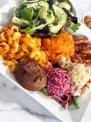 Organic Soul Food Platter at Stuff I Eat in Inglewood