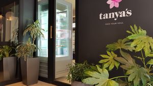 Outside at Tanya's Cafe in South West London