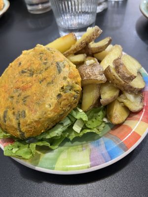 Burger and potatoes  at 'O Grin in Naples