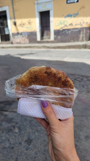 Taiwanes Empanada at Comida Taiwanesa in Quetzaltenango