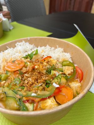 Saté tofu at PokeWok Asian Street Food in Beausoleil