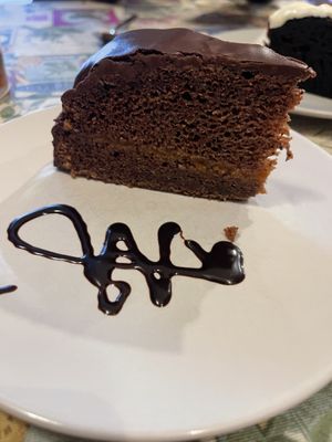 Tarta vegana de chocolate  at Shangri-La in Ourense