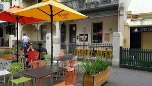 outside patio at Mantra Lounge in Carlton