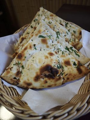 Garlic naan at Indian Punjab Restaurante in Bilbao