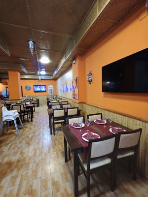Inside at Indian Punjab Restaurante in Bilbao