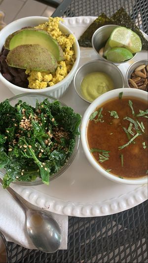 Comida del día  at Casa Macro in Monterrey