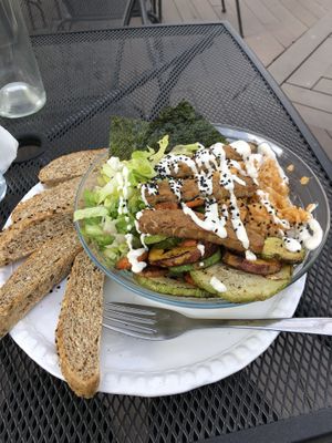 Tempeh poke bowl at Casa Macro in Monterrey