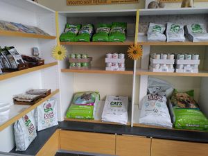 Pet food at Vegusto Switzerland in Egnach