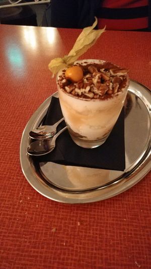  at Elle n' Belle in Zurich