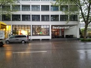 outside at Elle n' Belle in Zurich