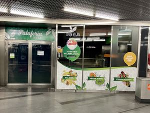 😩 at Falaferia in Vienna