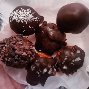 Bliss balls at In The Raw Sprouting Center in Porters Lake