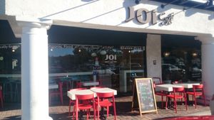 Outside at JOi Café in Westlake Village