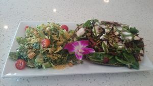 RAW pizza at JOi Café in Westlake Village