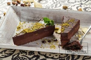 gluten-free raw cake with chocolate and pistachio. Heavenly good at Rawmazing in Bucharest