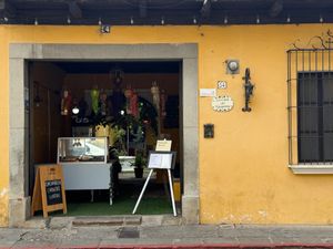 outside of restaurant at Ruanthai -Thai Food - Casa Thai in Antigua