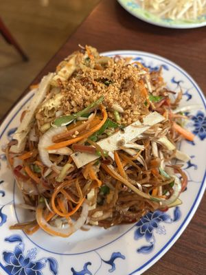 Banana blossom salad  at Luong-Loi Restaurant in Wheaton