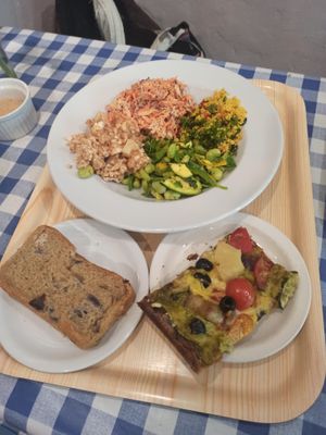 Vegan pizza, rosemary and olive loaf, salad mix at Rainbows End Cafe in Glastonbury