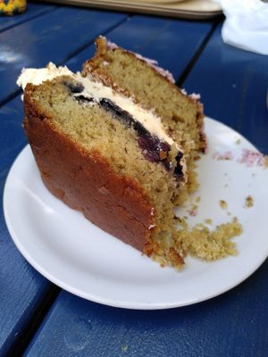 Rose and banana (July 2022) at Rainbows End Cafe in Glastonbury