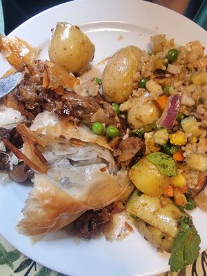 Mushroom+Guinness Pie at Rainbows End Cafe in Glastonbury