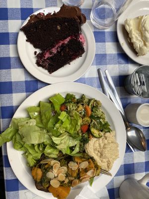 Vegan aubergine, salads and a massive cake 🥰 at Rainbows End Cafe in Glastonbury