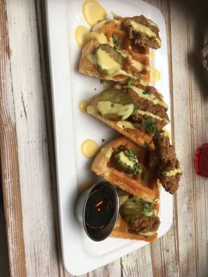 Chick-un &waffles at MeeT on Main in Vancouver