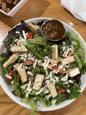 Savory salad  at Bonobo's Foods in Thunder Bay