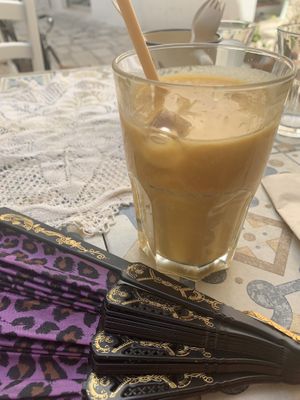 Avocado, banana, fresh orange juice, ginger  and drops of lemon SMOOTHIE at Micro in Cisternino