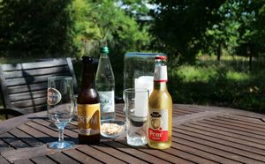 Boissons en terrasse at Ecolieu La Rub - Hôtel La Rubanerie in La Broque