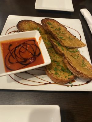 Garlic Bread appetizer  at Viva in Tacoma