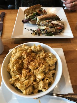 Mac n cheese & Philly cheesesteak  at Viva in Tacoma