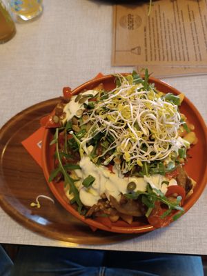 Vegan Kopsalon with oyster mushrooms and garlic sauce at Soepp in Alkmaar