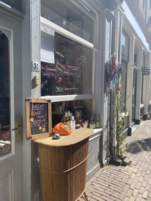 New take away window during Corona crisis at Soepp in Alkmaar